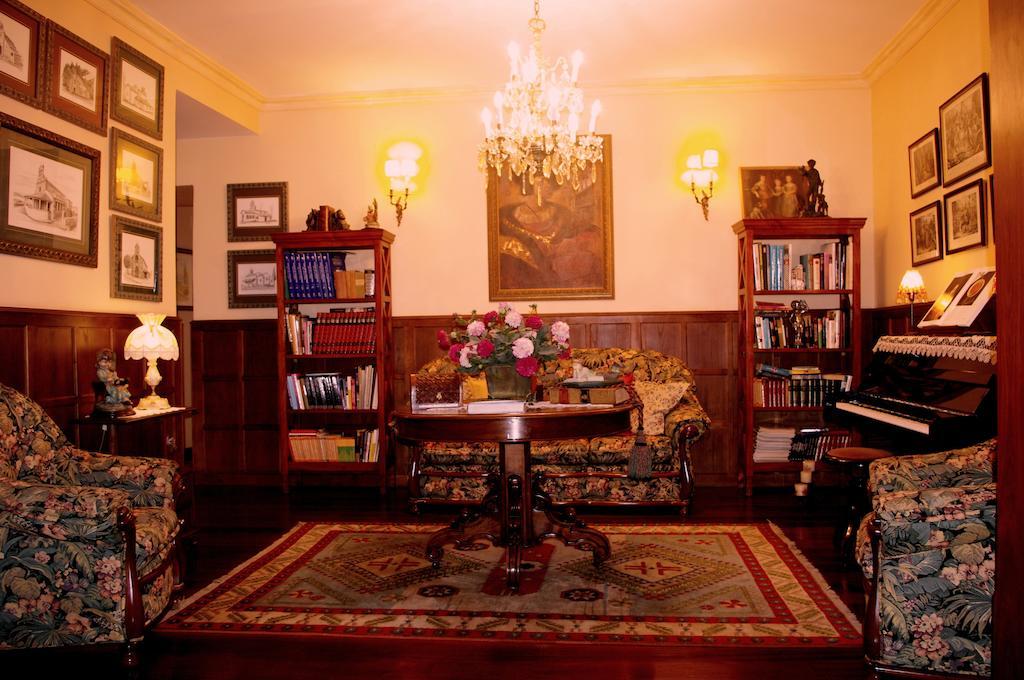 Hotel Palacio Carlos I Villaviciosa  Extérieur photo