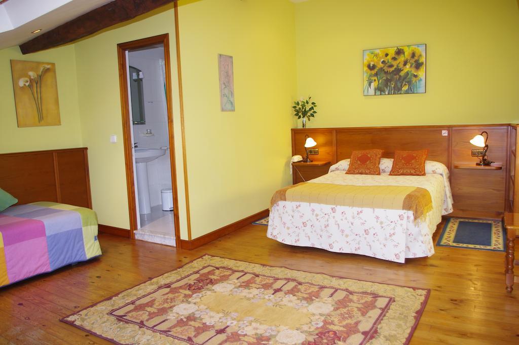 Hotel Palacio Carlos I Villaviciosa  Chambre photo